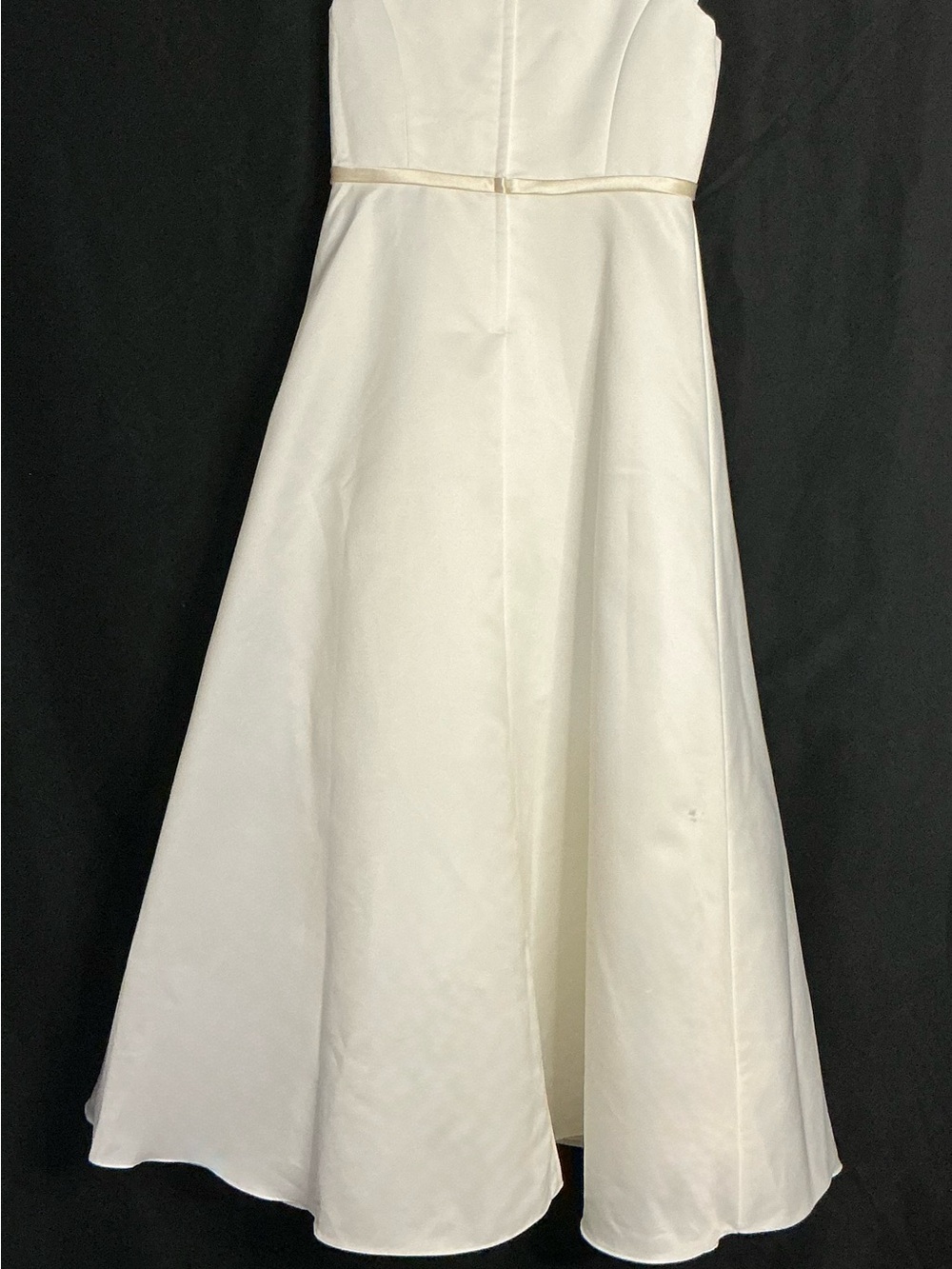 David’s Bridal youth gown - Picture 6 of 8
